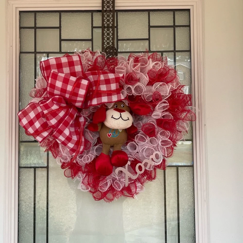 *Valentine's Day Red Heart Dan Dee Plush Wreath for Front Door